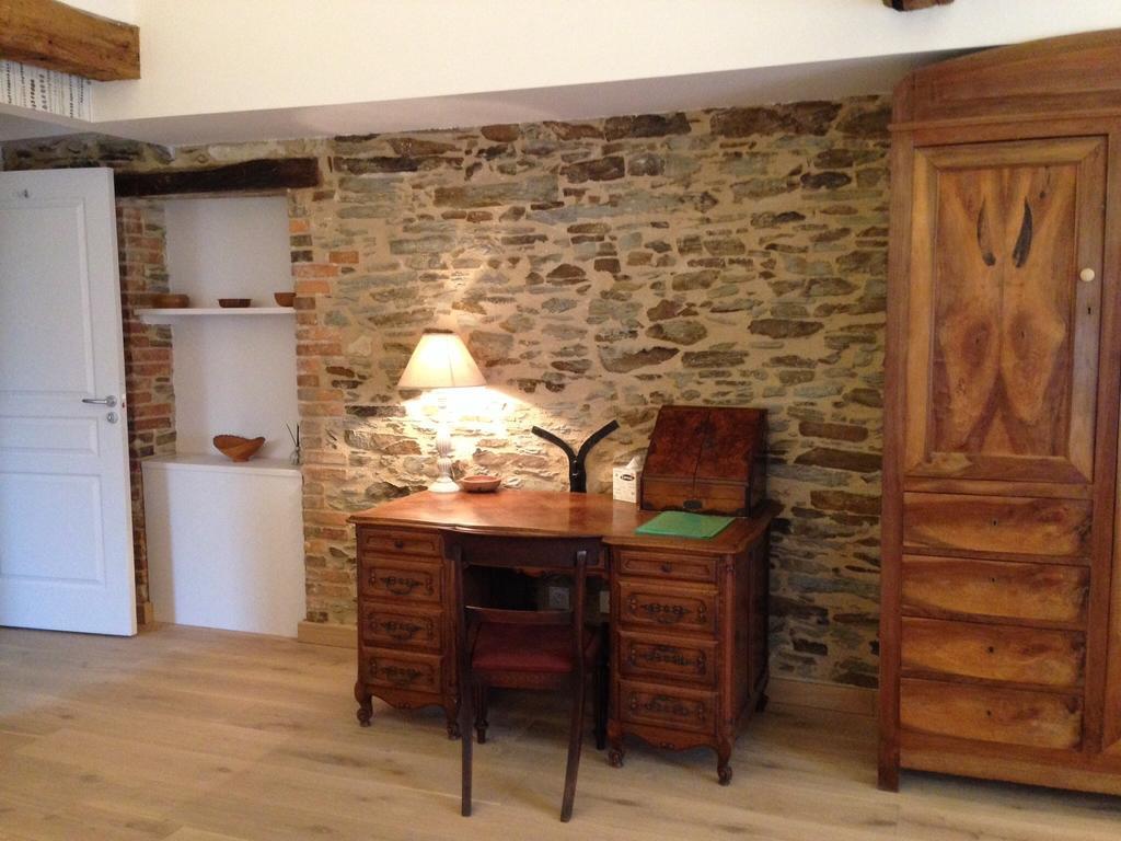 Le Manoir De La Vieille Douve Bourg-d'Ire Quarto foto